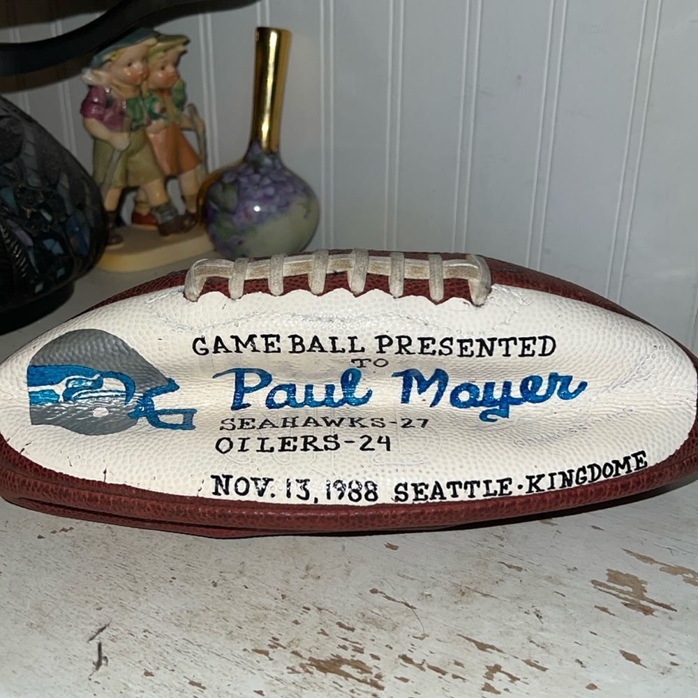 OOAK 1988 Seattle Seahawks 11/13/88 Game ball NFC